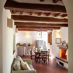 La Fattoria Del Rio Di Sopra - Baldeschi Bauernhof Tuoro sul Trasimeno