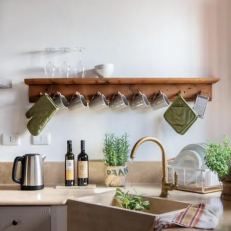 La Fattoria Del Rio Di Sopra - Baldeschi * טואורו סול טראסימנו